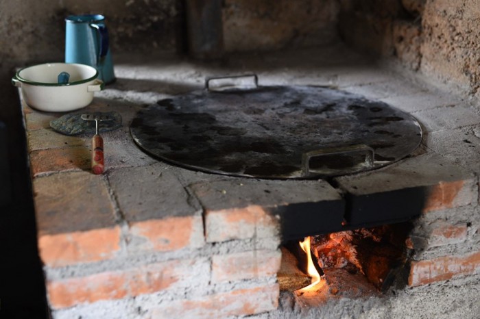 Cristalería La Mejor - ¿Sabias que las estufas eléctricas no contaminan?  Ayudemos al medio ambiente y preparemos nuestro alimentos en las estufas  eléctricas #haceb Estufa eléctrica 2 boquillas haceb. Consíguela en nuestra