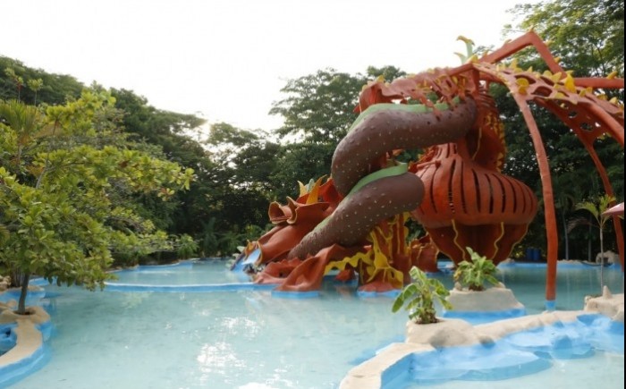 Cierre de balneario de Carrizal perjudica a visitantes, comerciantes y  trabajadores - AVC Noticias