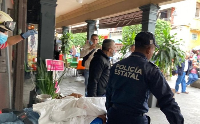 Hombre baleado en el Pasaje Enríquez de Xalapa - AVC Noticias